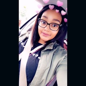 Meet your Posher, Destiny